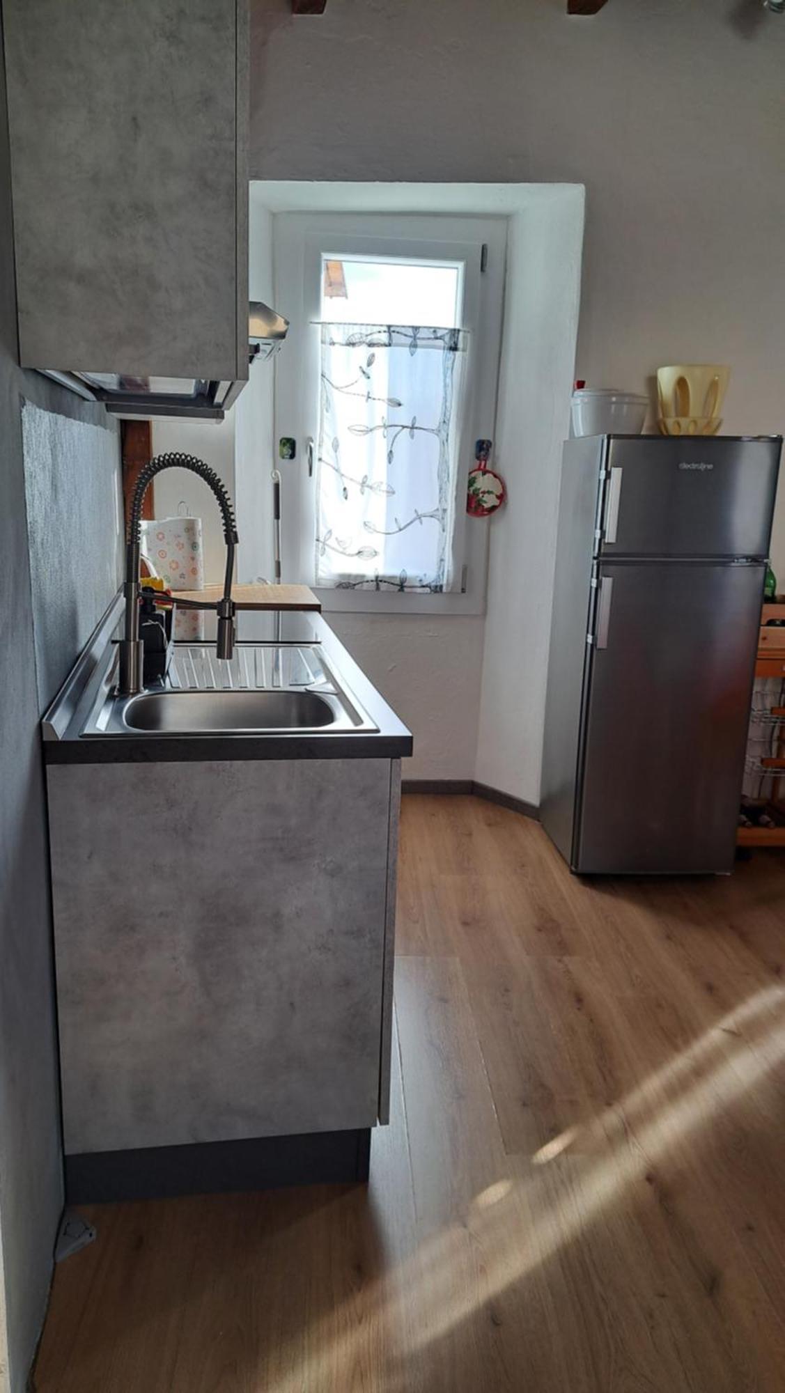 Apartamento Casa Olmi Dependance Castiglione dʼIntelvi Habitación foto